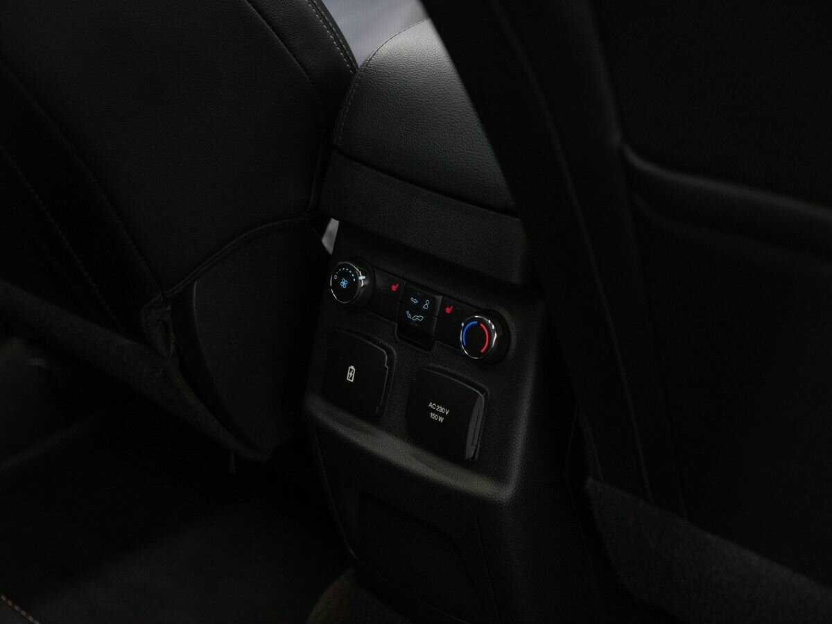 Купить Ford Explorer с пробегом. Фото: #9
