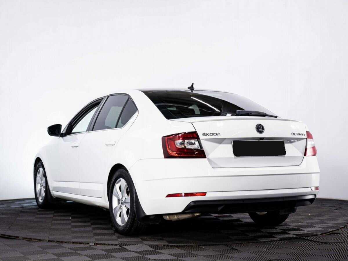Купить Skoda Octavia с пробегом. Фото: #3