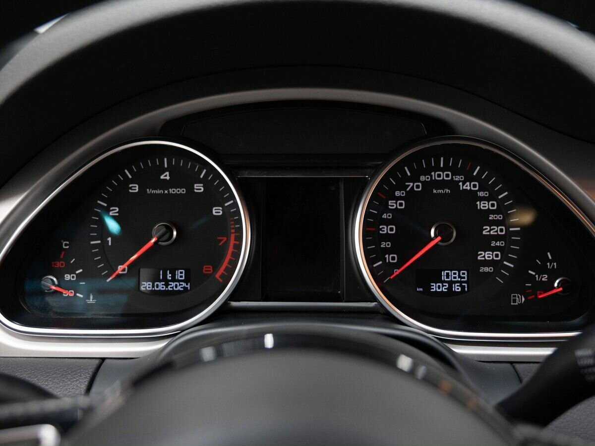Купить Audi Q7 с пробегом. Фото: #17