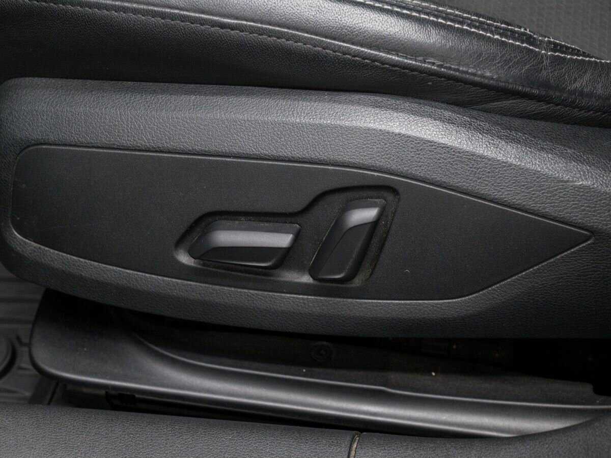 Купить Audi A4 с пробегом. Фото: #15