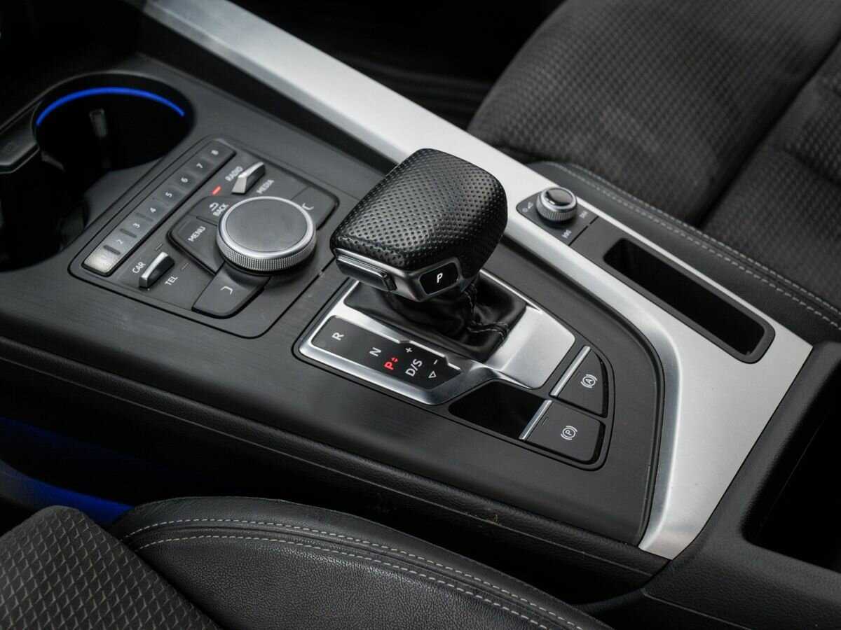 Купить Audi A4 с пробегом. Фото: #17