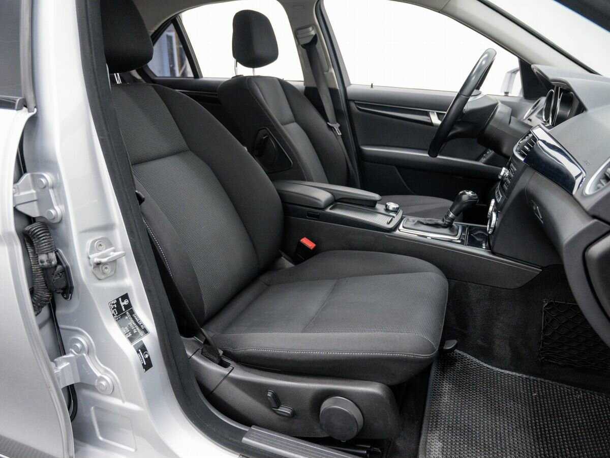 Купить Mercedes-Benz C-Класс с пробегом. Фото: #7