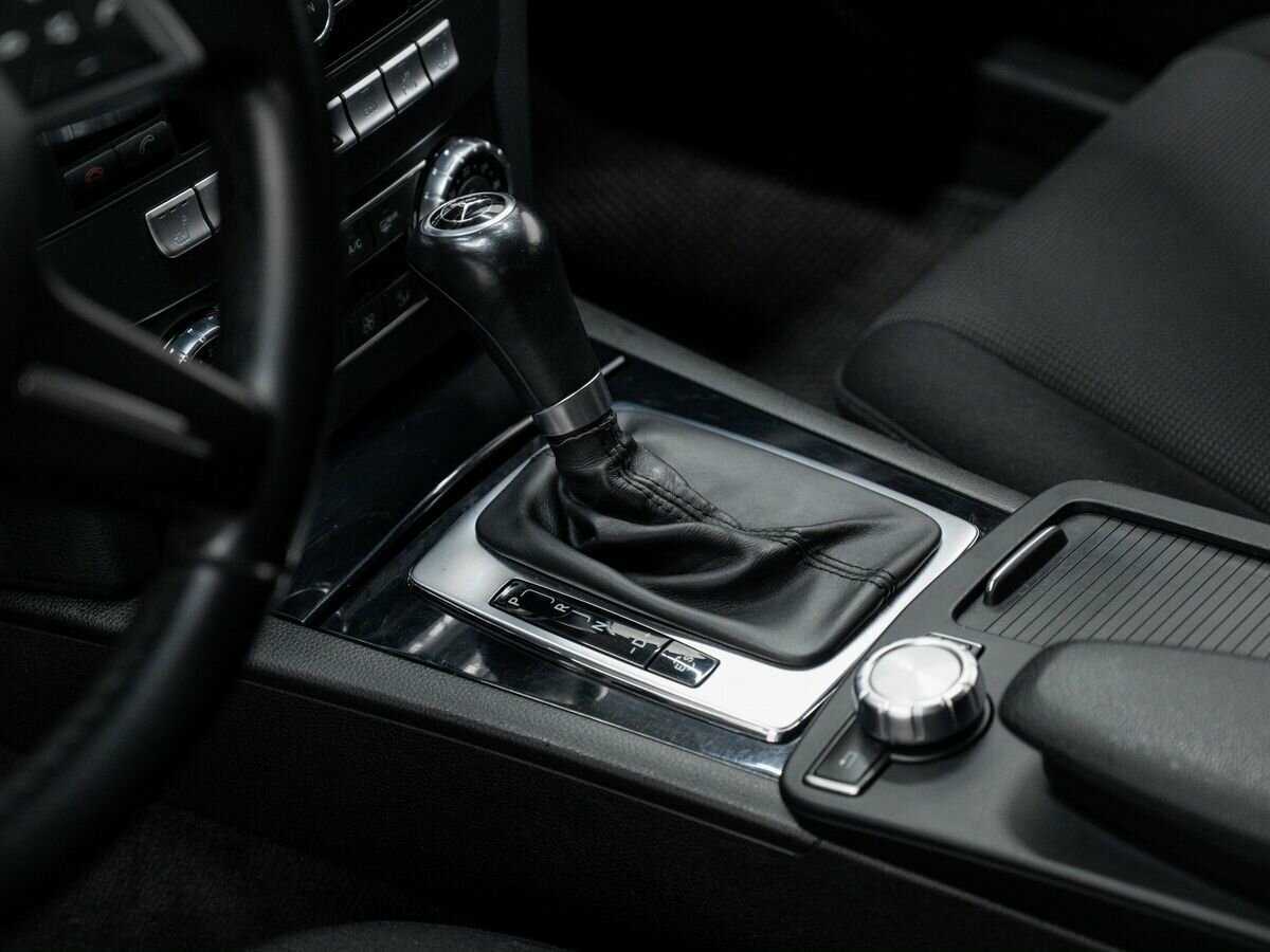 Купить Mercedes-Benz C-Класс с пробегом. Фото: #17