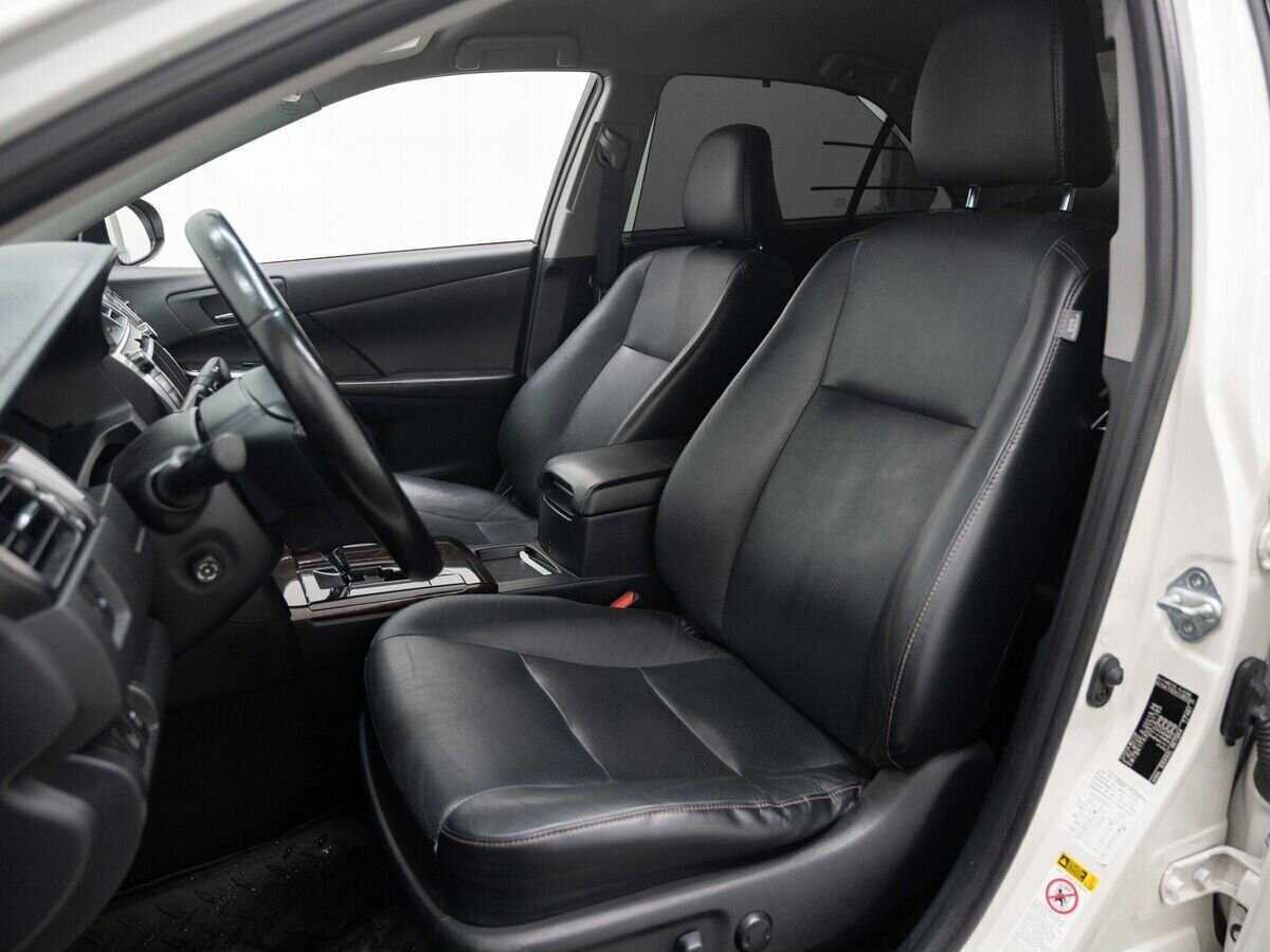 Купить Toyota Camry с пробегом. Фото: #7