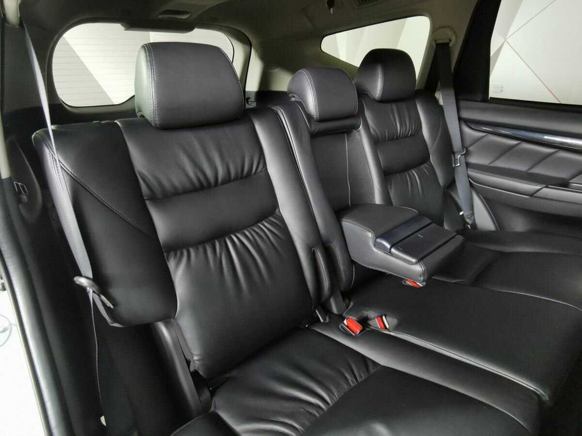 Купить Mitsubishi Pajero Sport с пробегом. Фото: #12