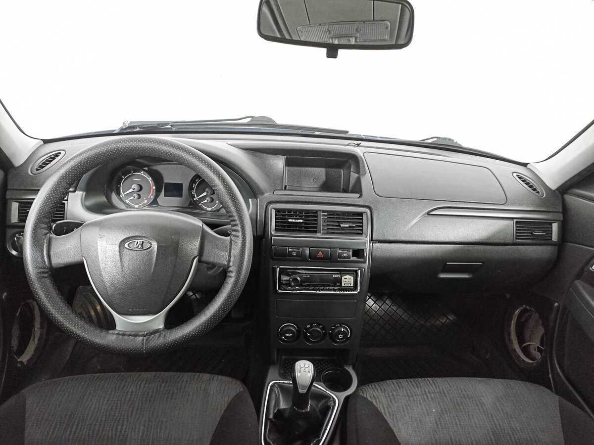 Купить Lada (ВАЗ) Priora с пробегом. Фото: #11