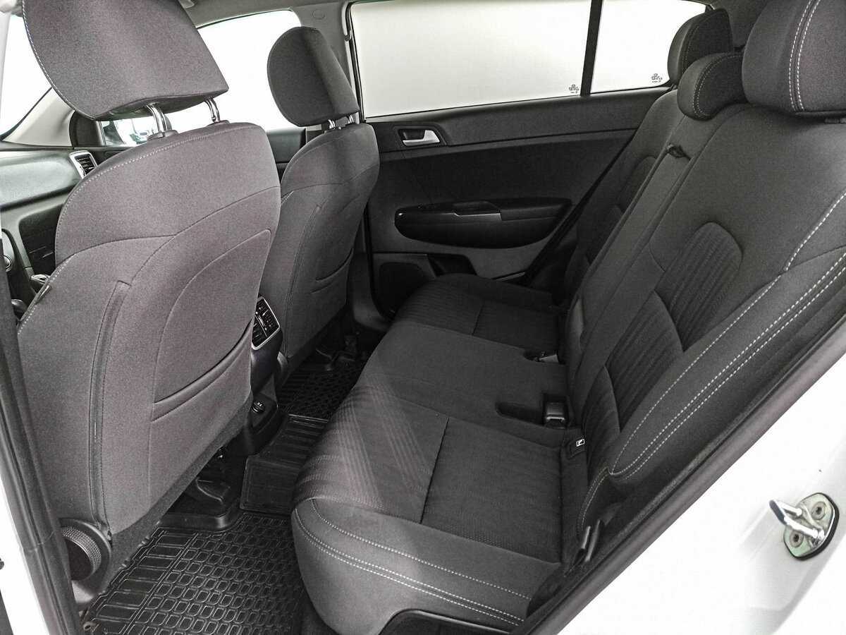 Купить Kia Sportage с пробегом. Фото: #9
