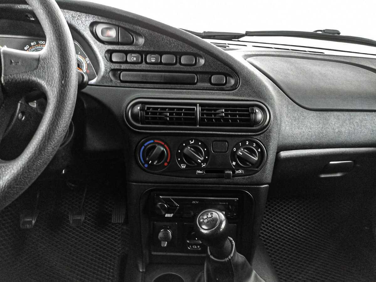 Купить Lada (ВАЗ) Niva с пробегом. Фото: #12