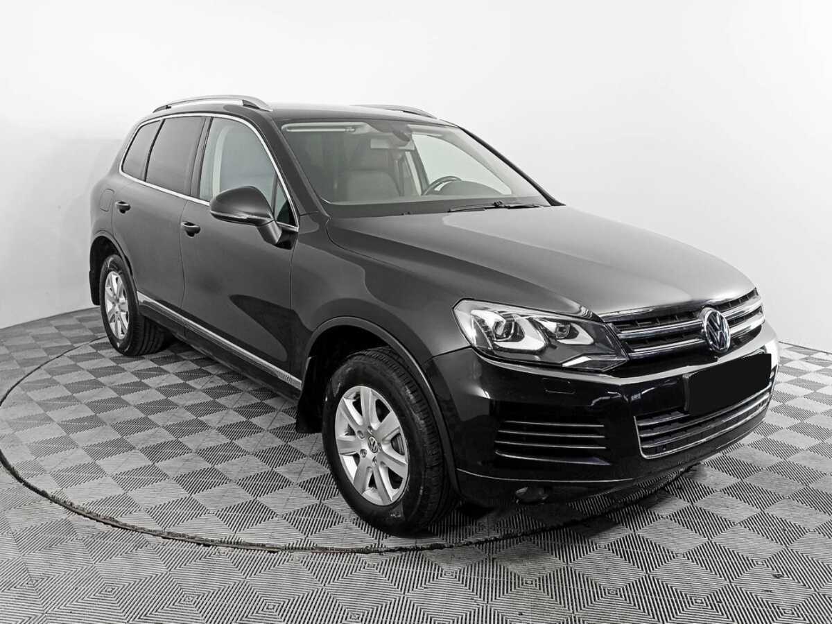 Купить Volkswagen Touareg с пробегом. Фото: #2