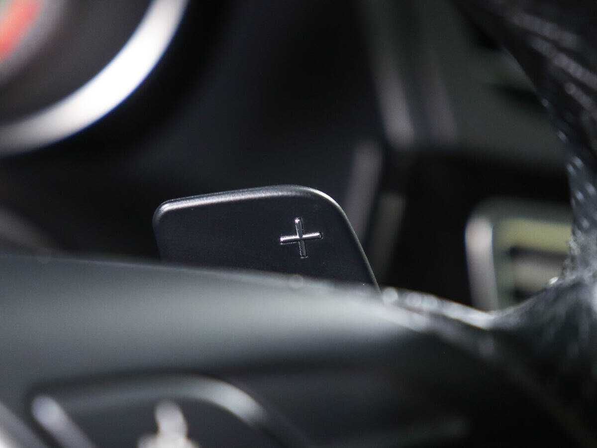 Купить Mercedes-Benz E-Класс с пробегом. Фото: #17