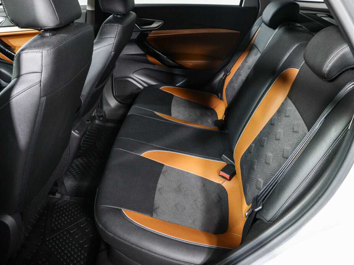 Купить Lada (ВАЗ) Vesta с пробегом. Фото: #7