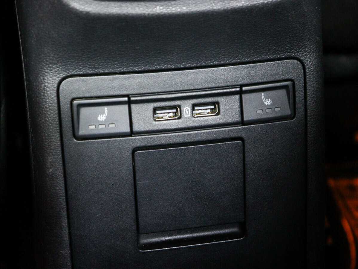 Купить Skoda Octavia с пробегом. Фото: #18