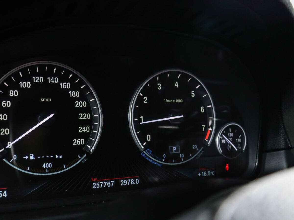 Купить BMW 5 серии с пробегом. Фото: #8