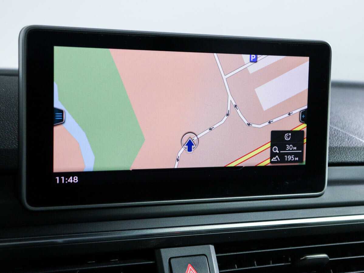 Купить Audi A4 с пробегом. Фото: #22