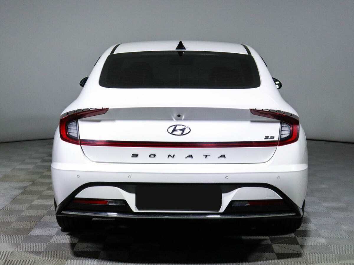 Купить Hyundai Sonata с пробегом. Фото: #4