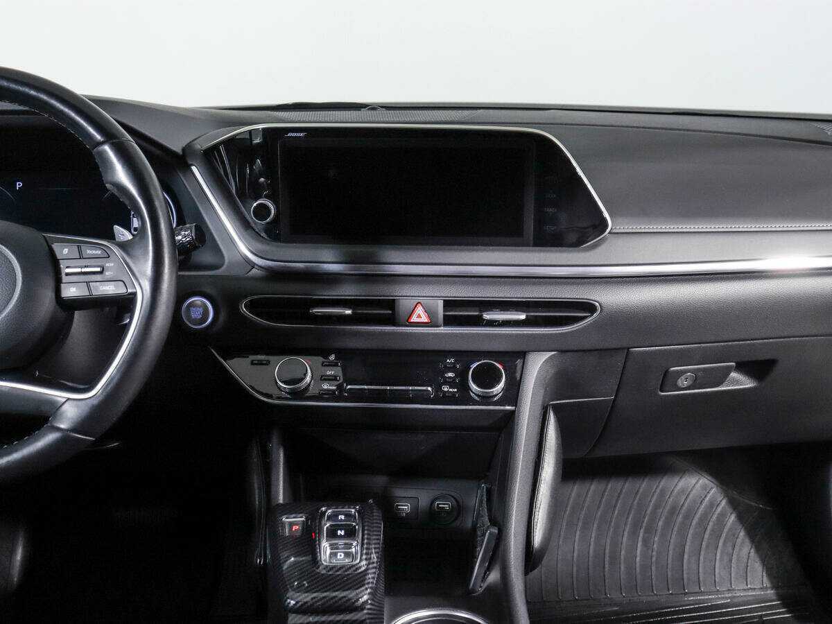 Купить Hyundai Sonata с пробегом. Фото: #10