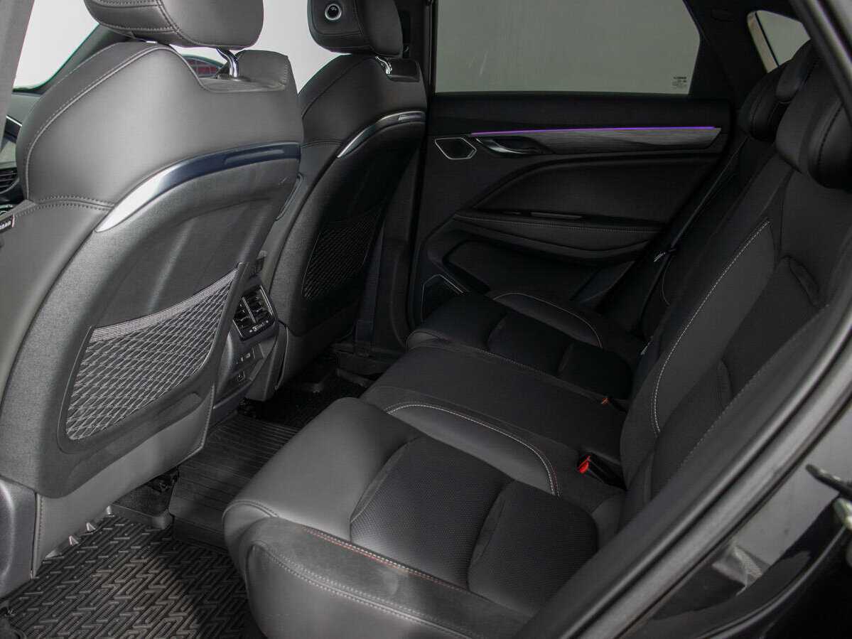 Купить Geely Tugella с пробегом. Фото: #12