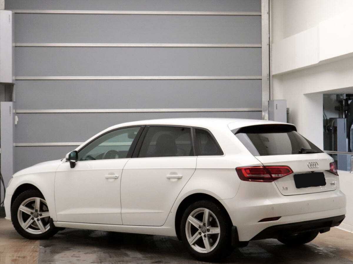 Купить Audi A3 с пробегом. Фото: #5