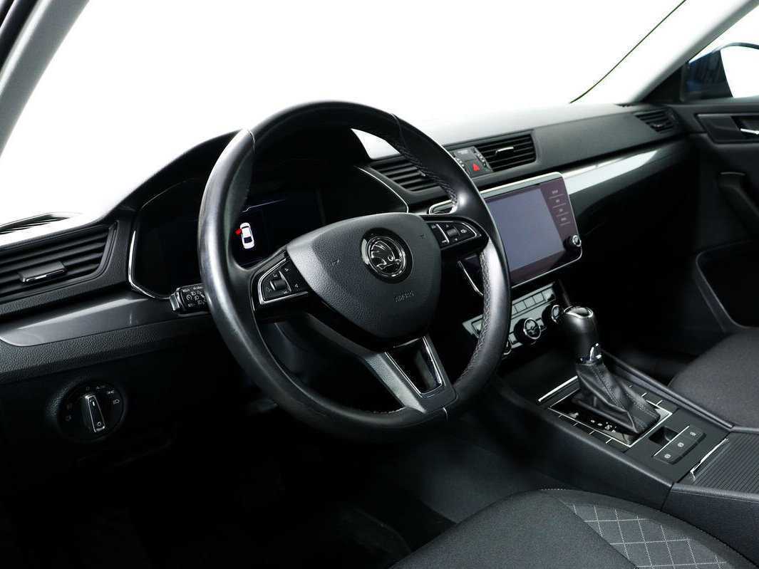 Купить Skoda Superb с пробегом. Фото: #12