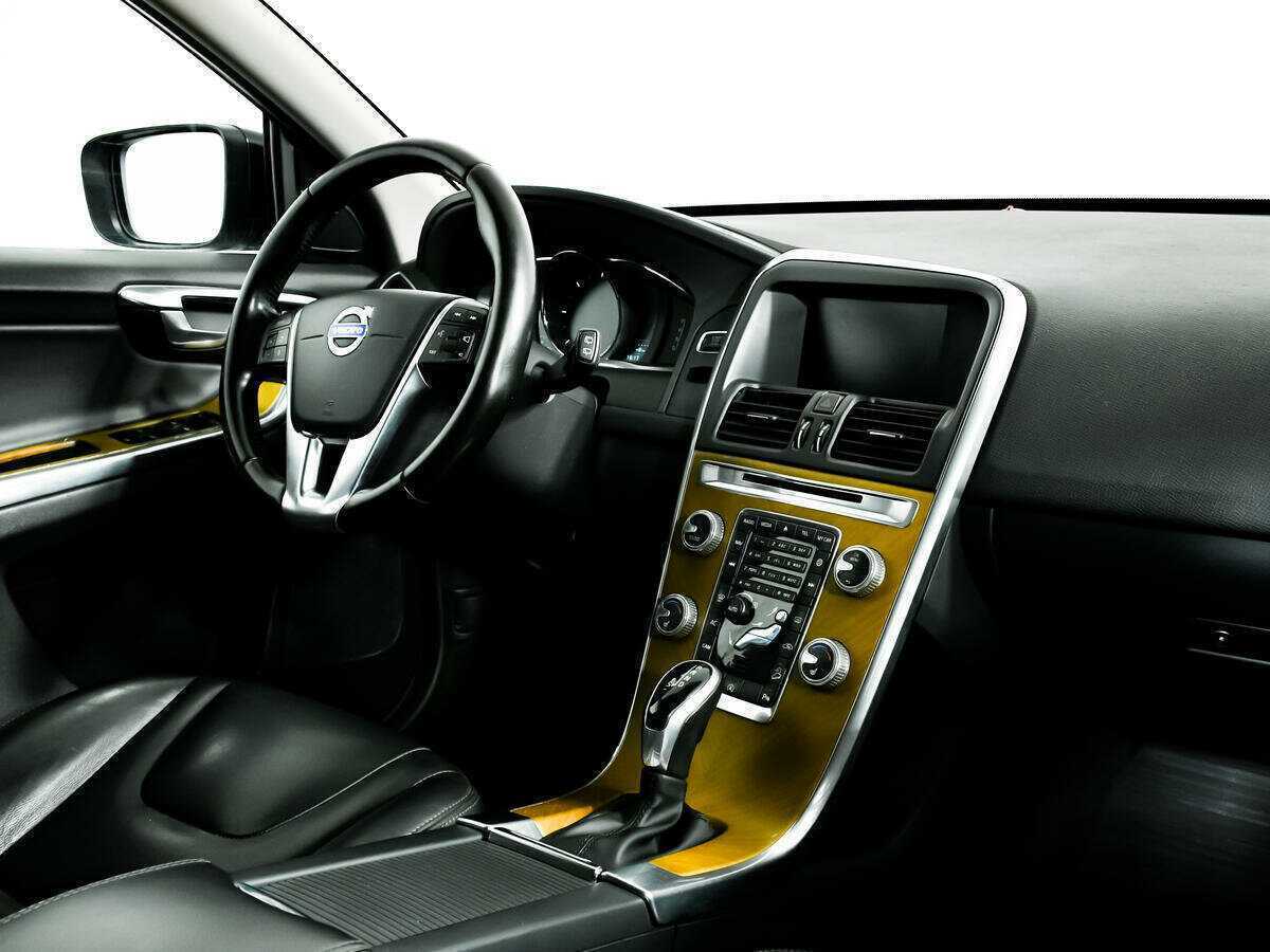 Купить Volvo XC60 с пробегом. Фото: #6