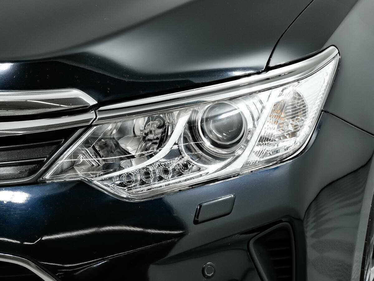 Купить Toyota Camry с пробегом. Фото: #12
