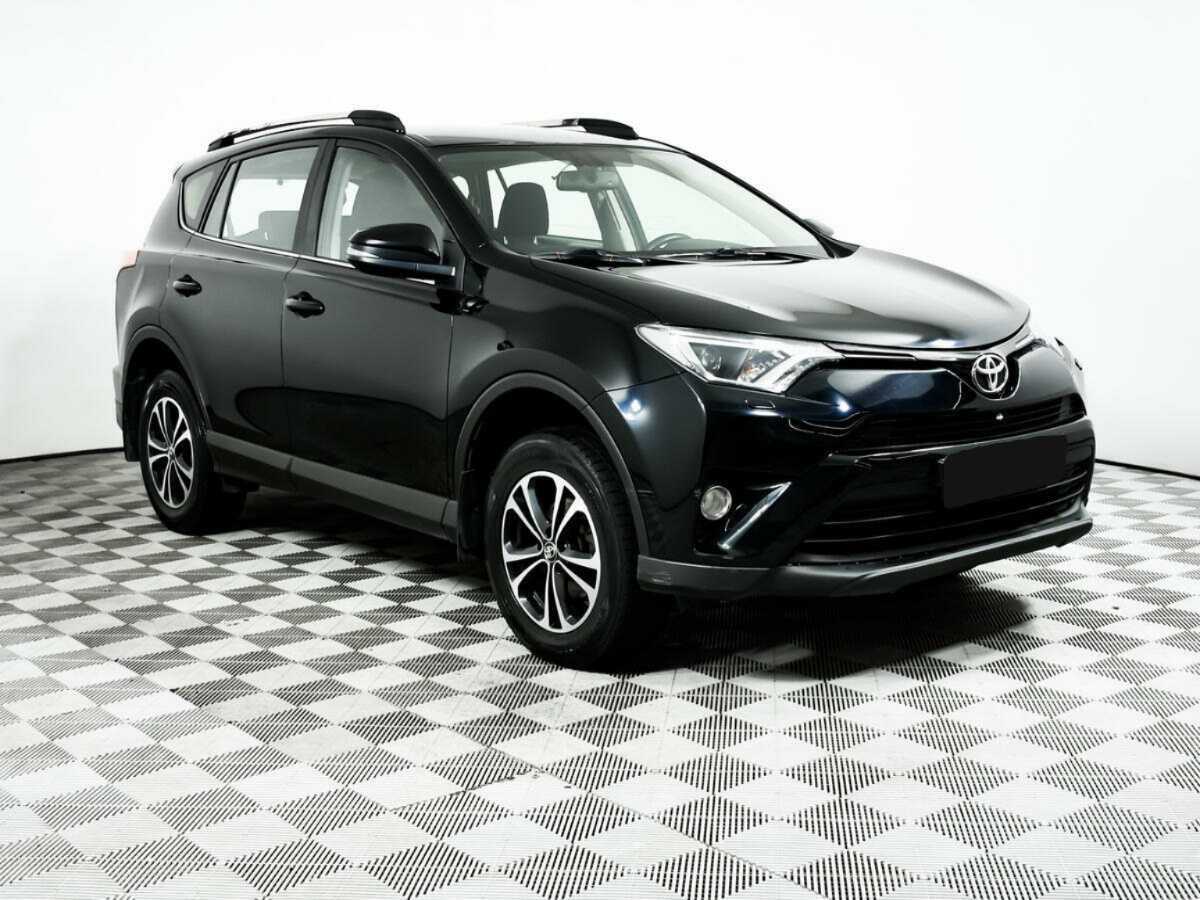 Купить Toyota RAV4 с пробегом. Фото: #2