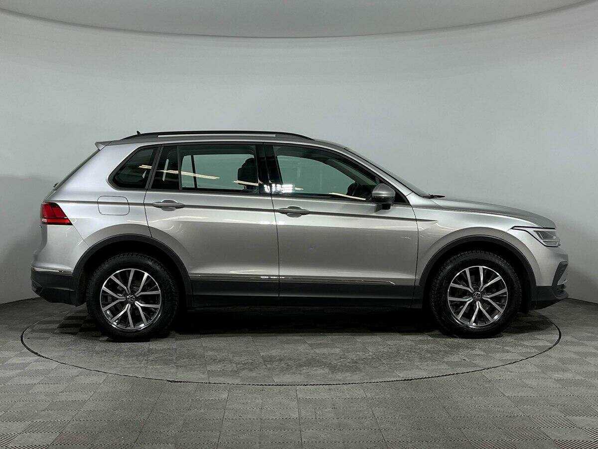 Купить Volkswagen Tiguan с пробегом. Фото: #3