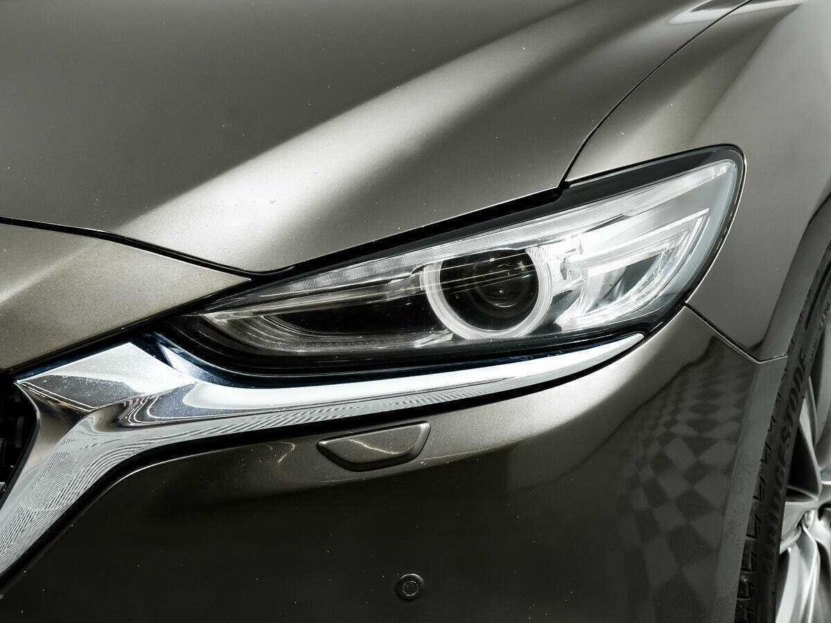 Купить Mazda 6 с пробегом. Фото: #12