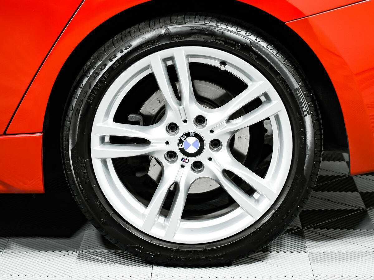 Купить BMW 3 серии с пробегом. Фото: #13