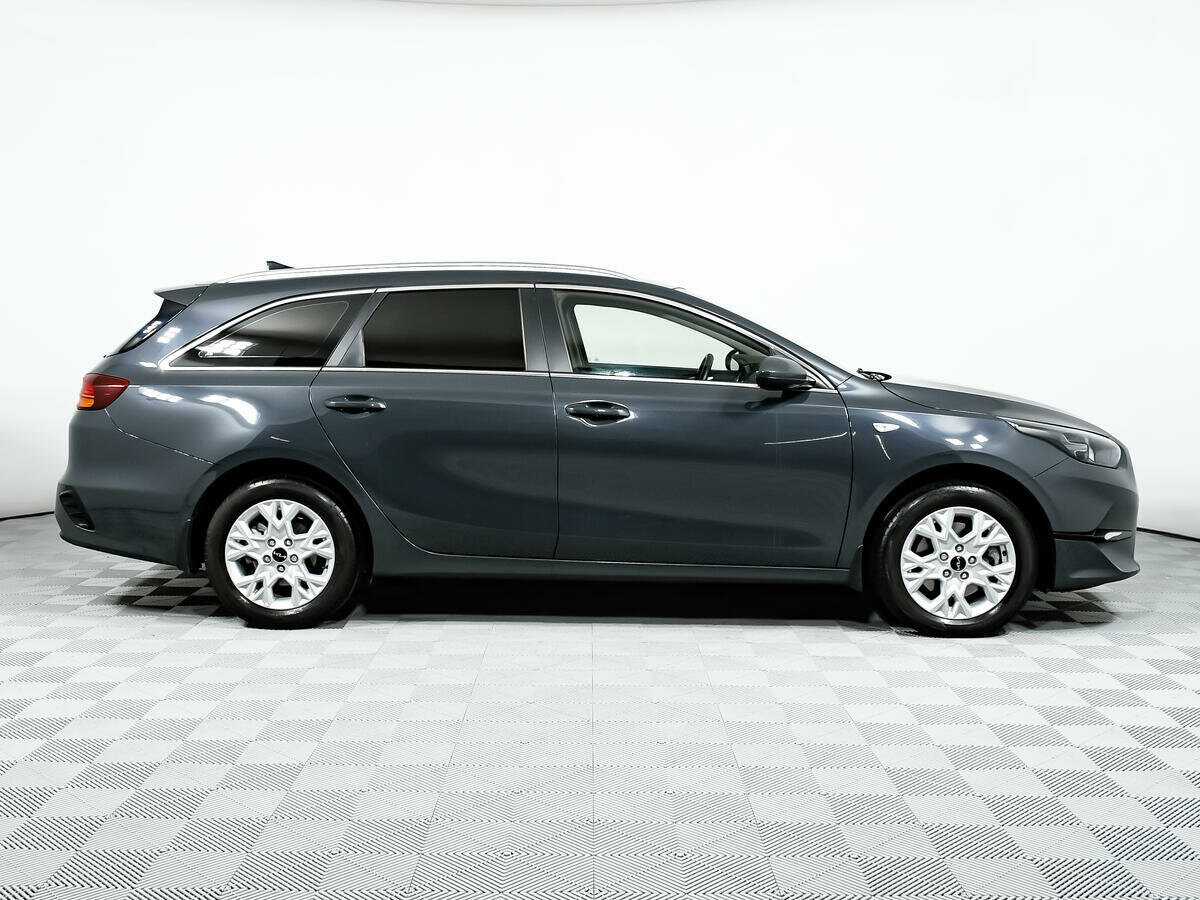 Купить Kia Ceed с пробегом. Фото: #3