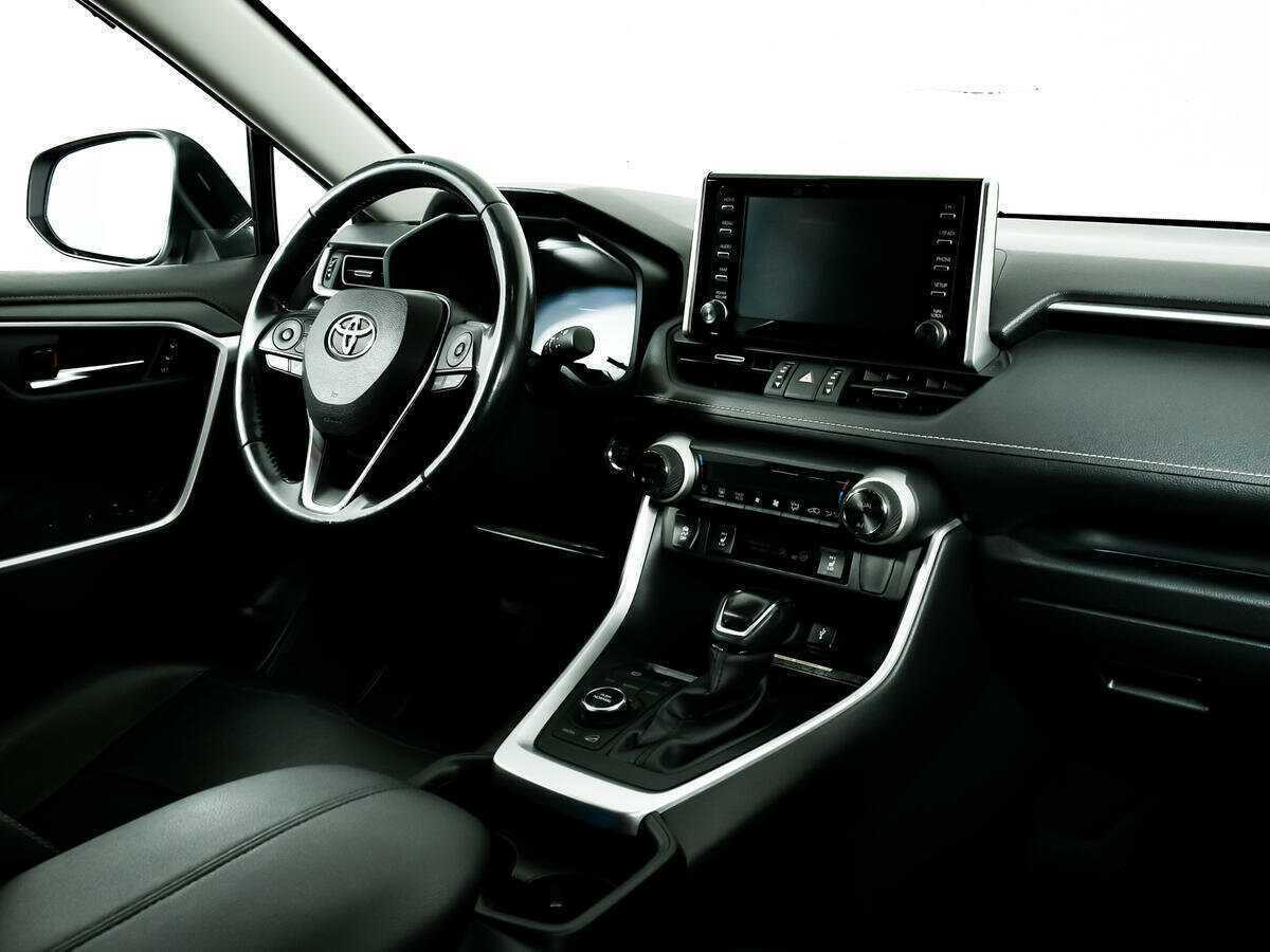 Купить Toyota RAV4 с пробегом. Фото: #8
