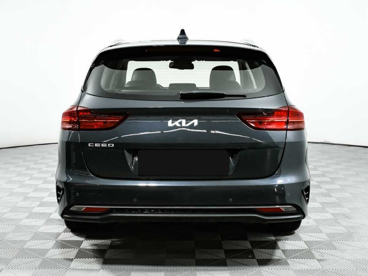 Купить Kia Ceed с пробегом. Фото: #5
