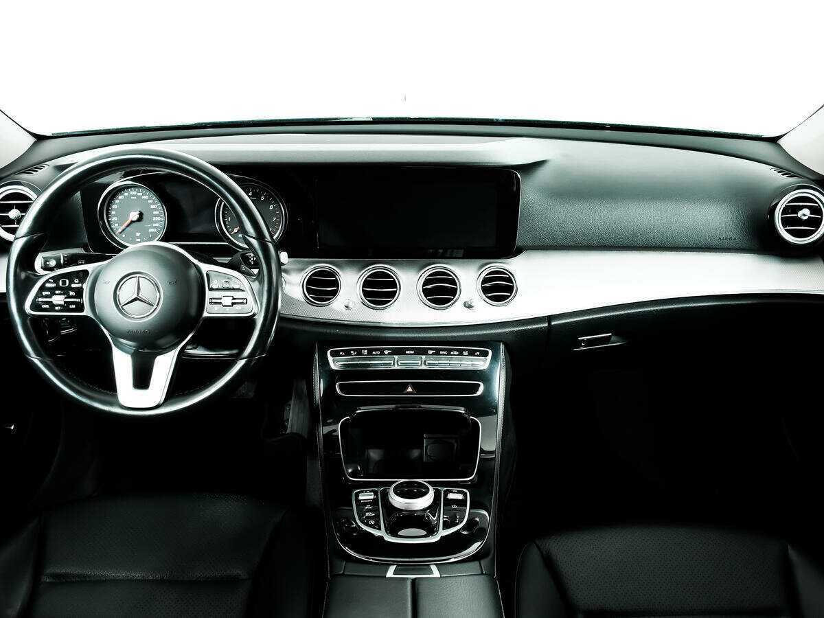 Купить Mercedes-Benz E-Класс с пробегом. Фото: #10