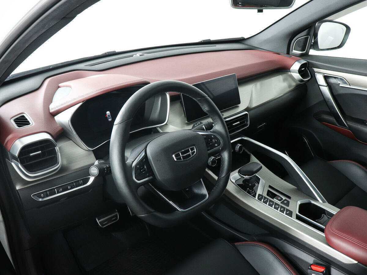 Купить Geely Coolray с пробегом. Фото: #8