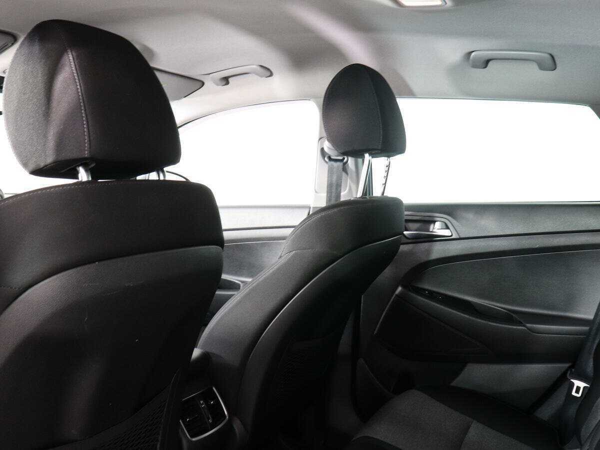 Купить Hyundai Tucson с пробегом. Фото: #11