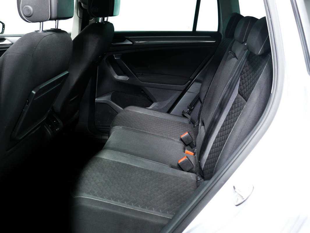 Купить Volkswagen Tiguan с пробегом. Фото: #11