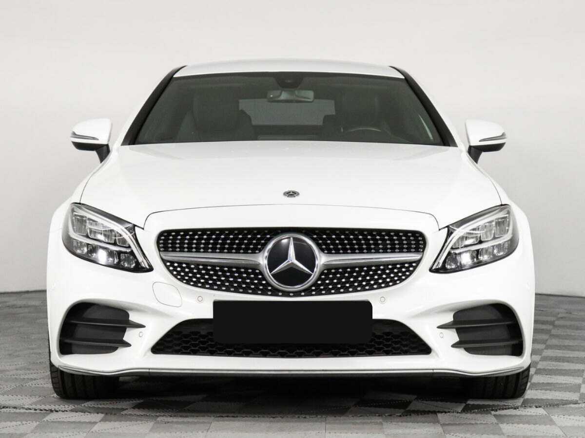 Купить Mercedes-Benz C-Класс с пробегом. Фото: #1