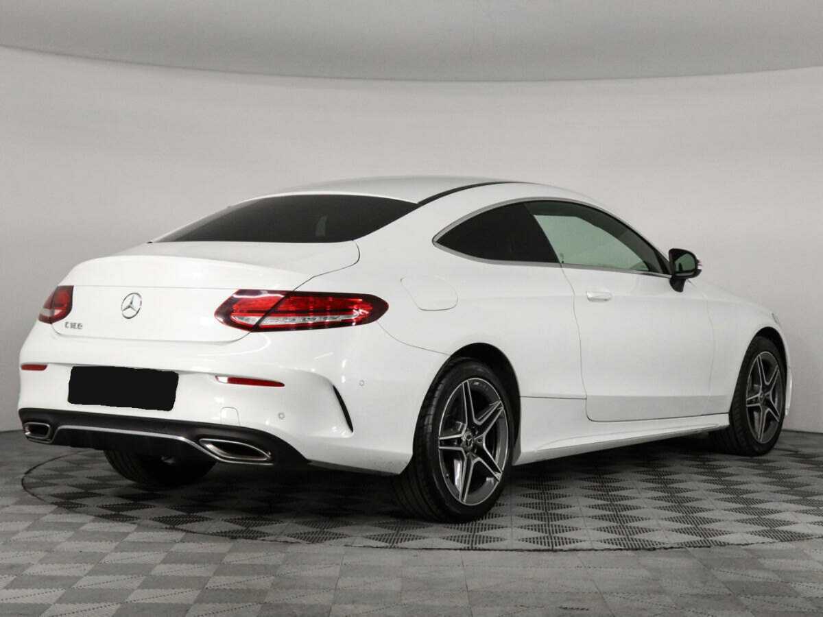 Купить Mercedes-Benz C-Класс с пробегом. Фото: #4