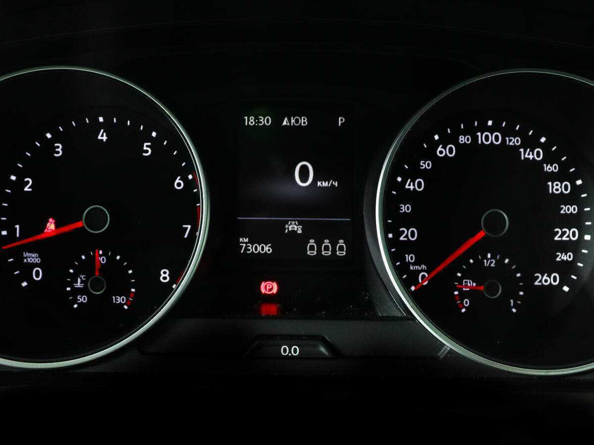 Купить Volkswagen Tiguan с пробегом. Фото: #7