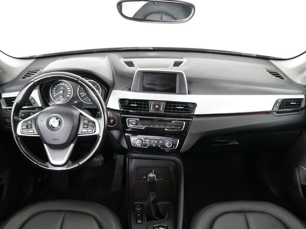 Купить BMW X1 с пробегом. Фото: #10