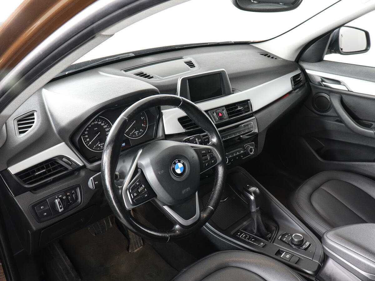 Купить BMW X1 с пробегом. Фото: #11