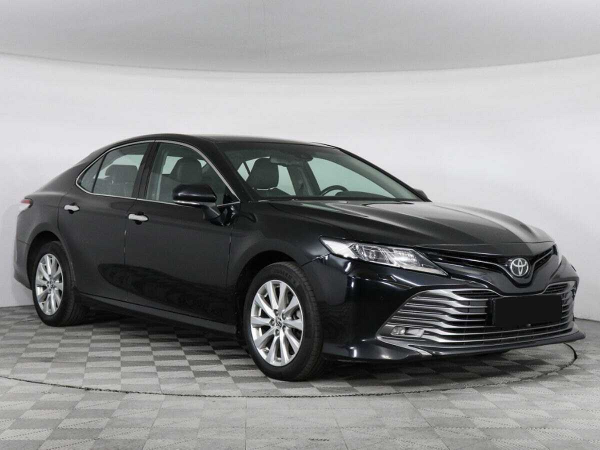 Купить Toyota Camry с пробегом. Фото: #2