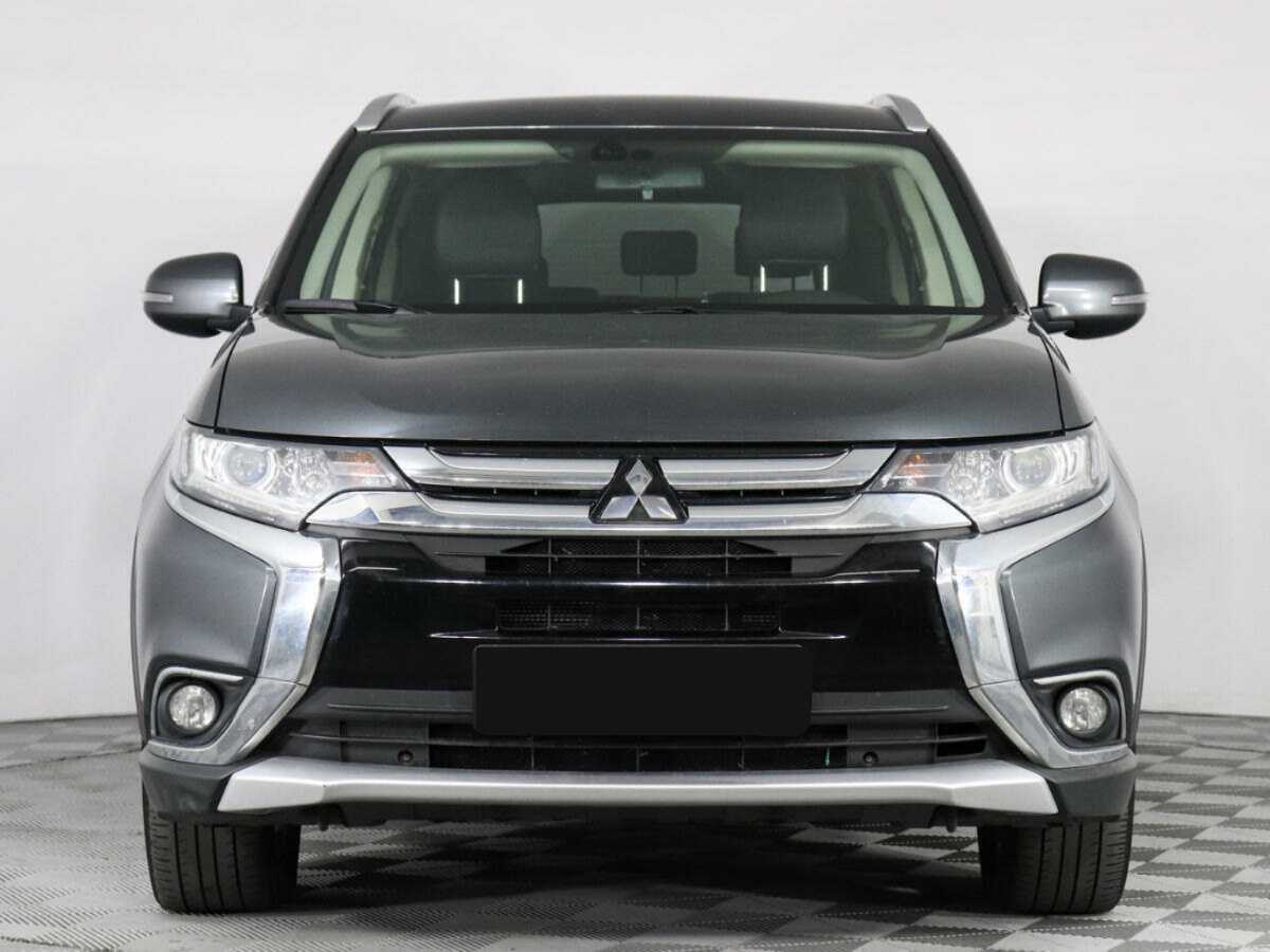 Купить Mitsubishi Outlander с пробегом. Фото: #1