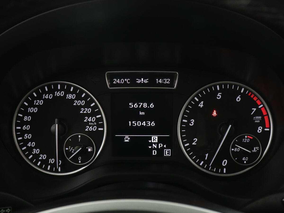 Купить Mercedes-Benz A-Класс с пробегом. Фото: #10