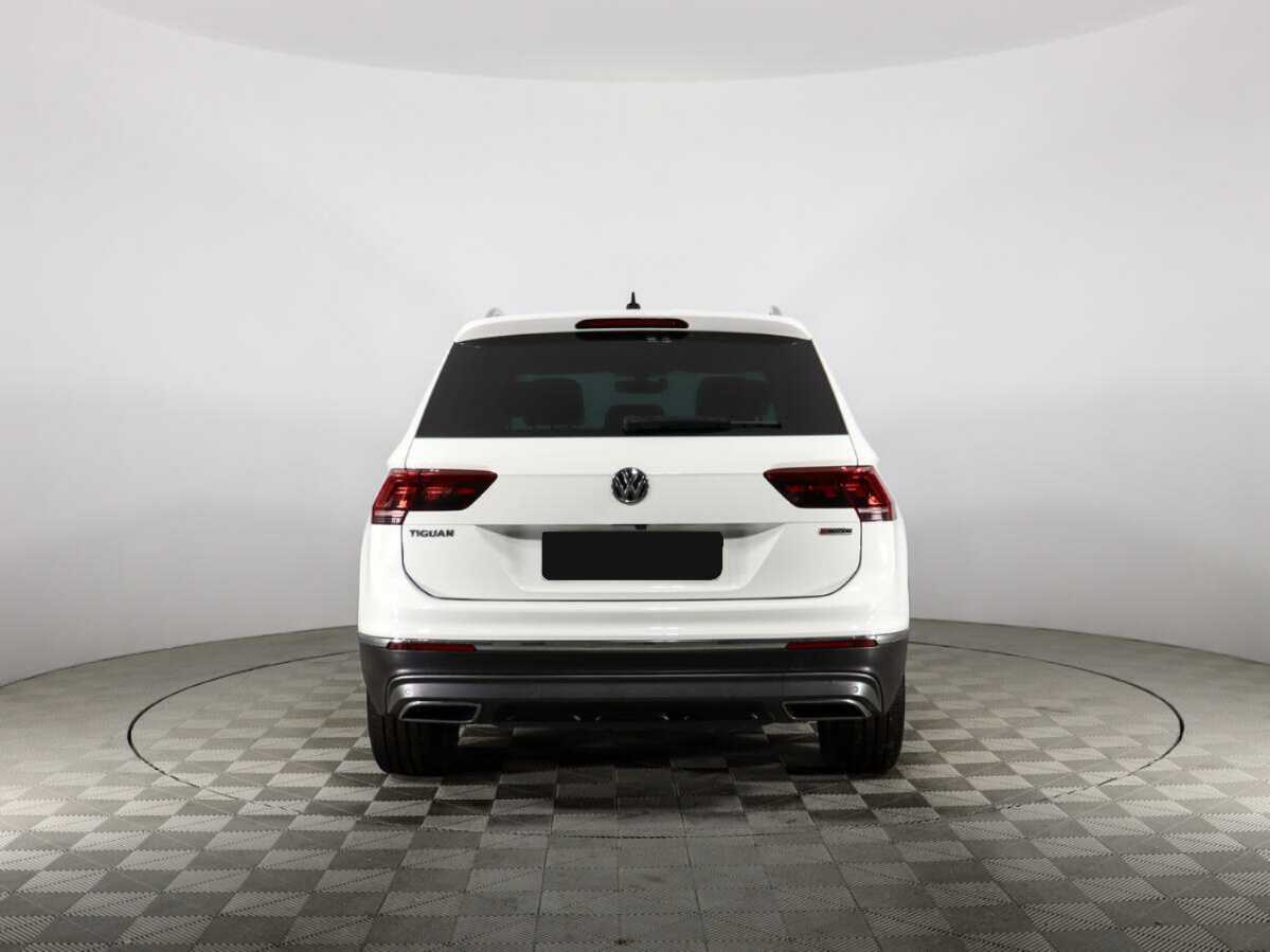 Купить Volkswagen Tiguan с пробегом. Фото: #5