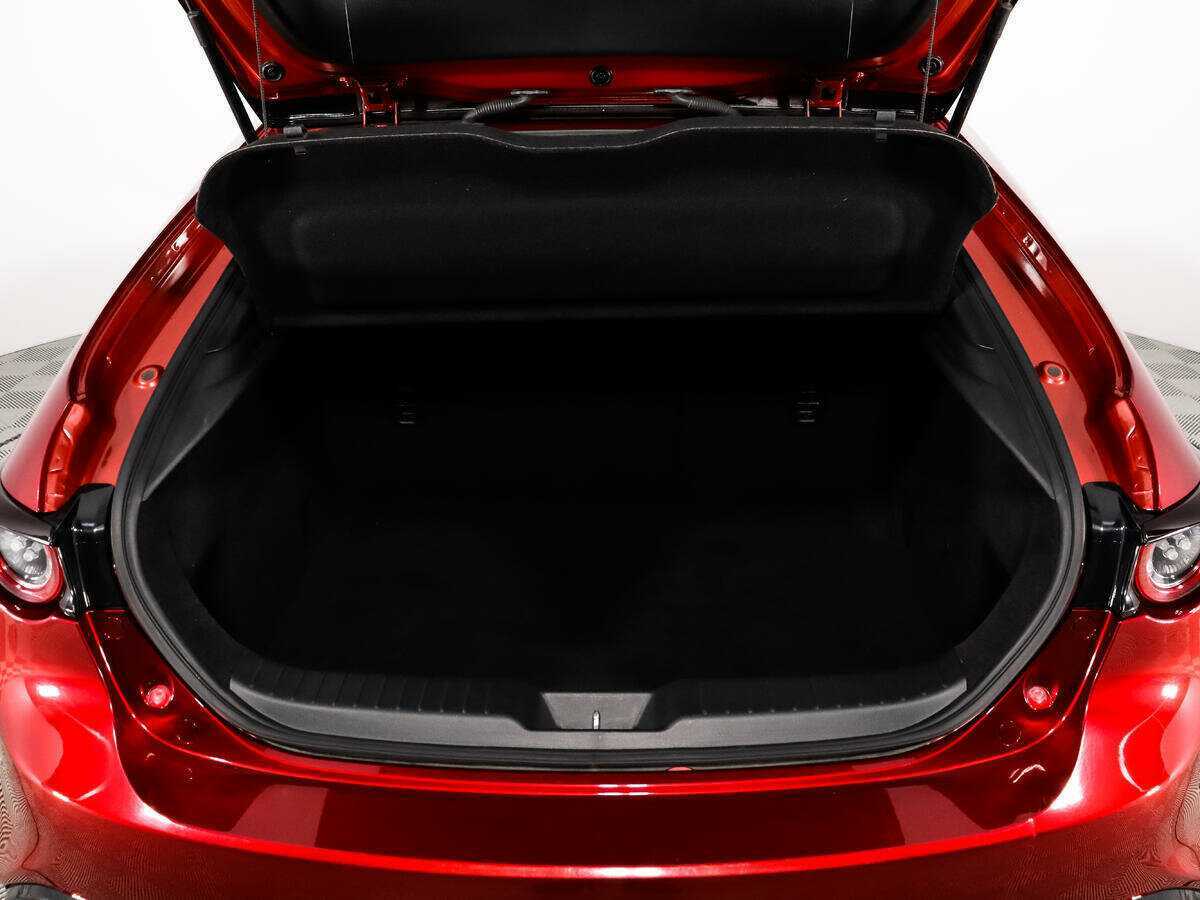 Купить Mazda 3 с пробегом. Фото: #14