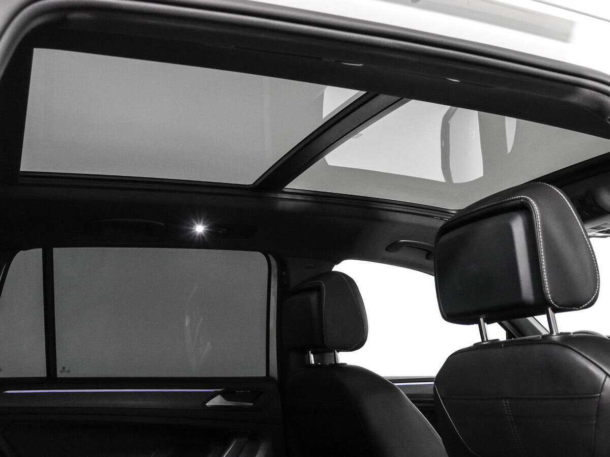 Купить Volkswagen Tiguan с пробегом. Фото: #11