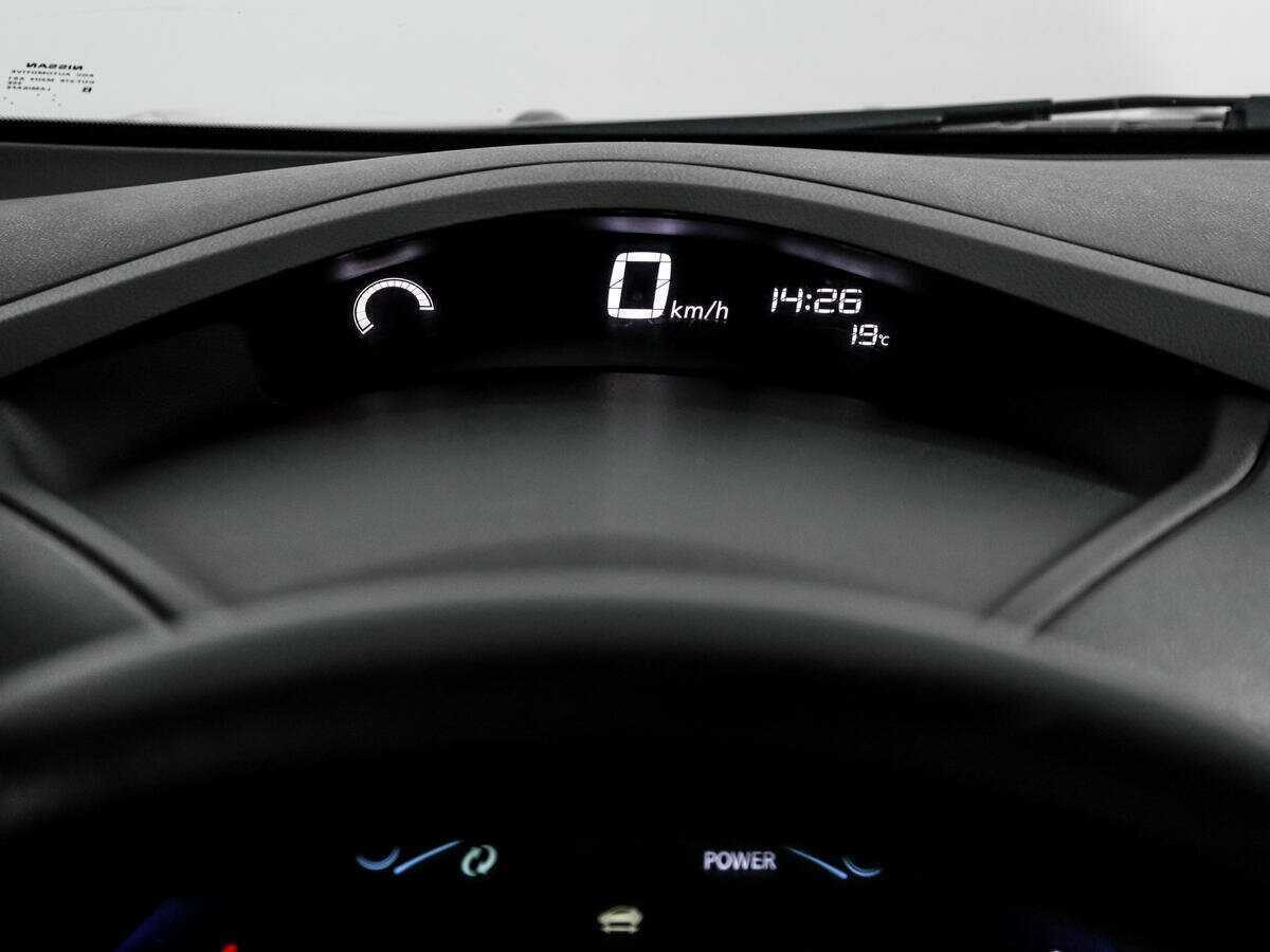 Купить Nissan Leaf с пробегом. Фото: #18