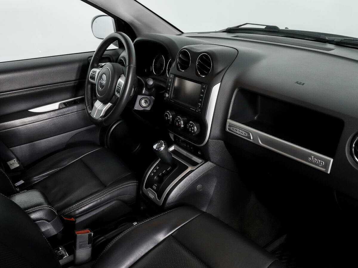 Купить Jeep Compass с пробегом. Фото: #10