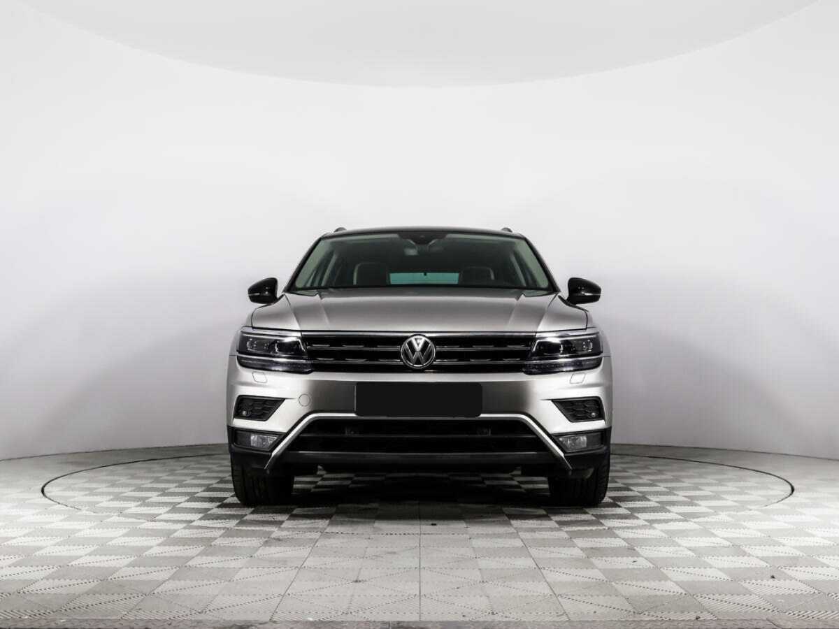 Купить Volkswagen Tiguan с пробегом. Фото: #1